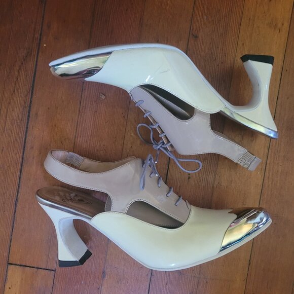 John Fluevog Faraday Colourblock Cut-Out Pump, sz 7 - Picture 6 of 13